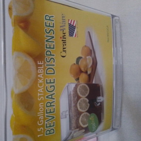 NWT 1.5 Gallon Stackable Beverage Dispenser and Colorful Ice Cube Trays - Picture 6 of 16